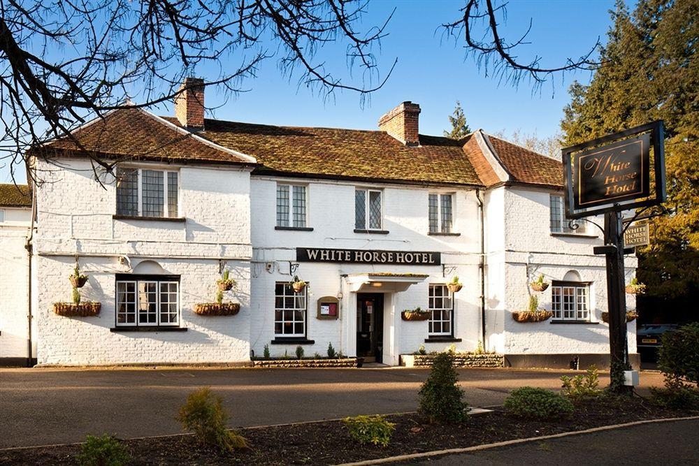 The White Horse Hotel Hertingfordbury Екстериор снимка