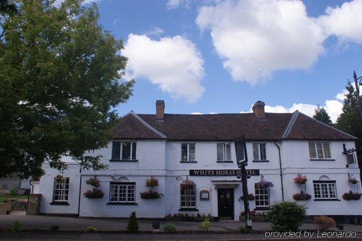The White Horse Hotel Hertingfordbury Екстериор снимка