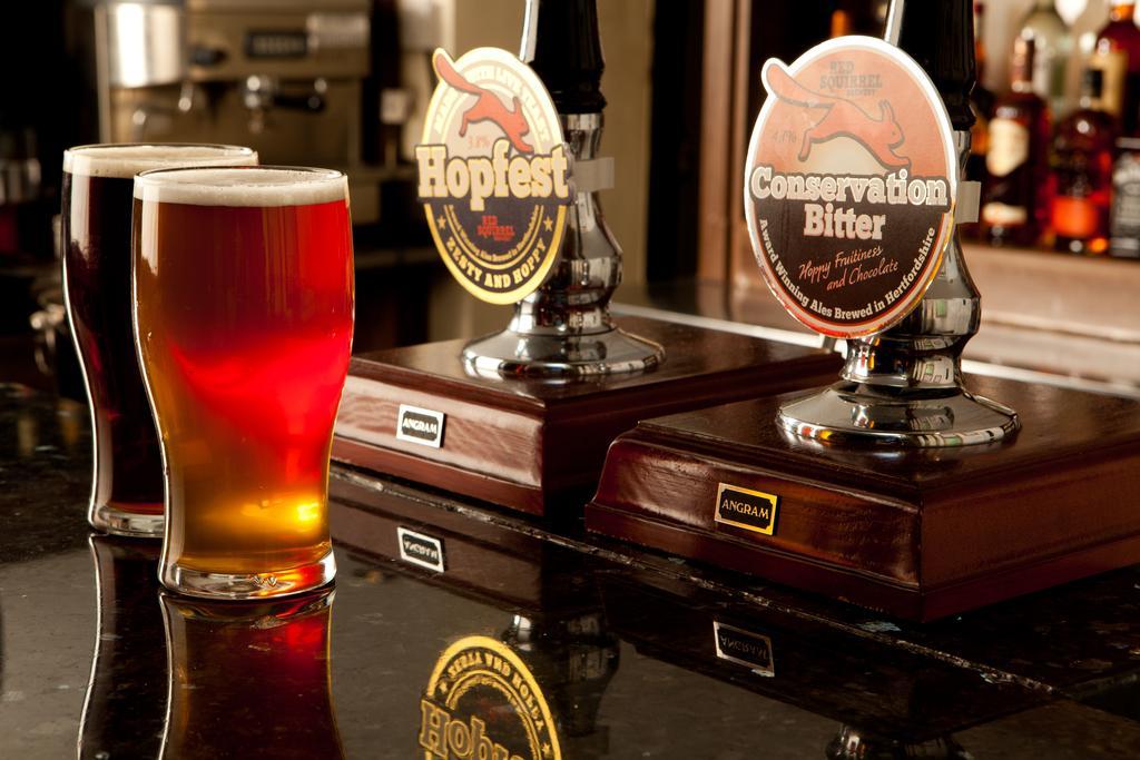 The White Horse Hotel Hertingfordbury Екстериор снимка