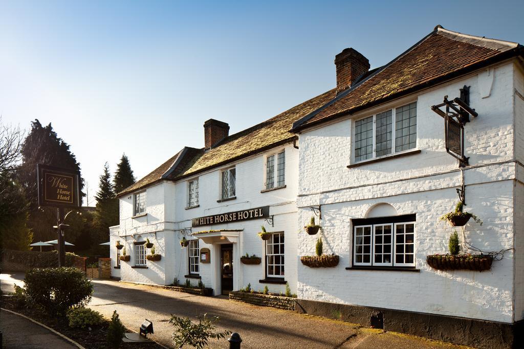 The White Horse Hotel Hertingfordbury Екстериор снимка